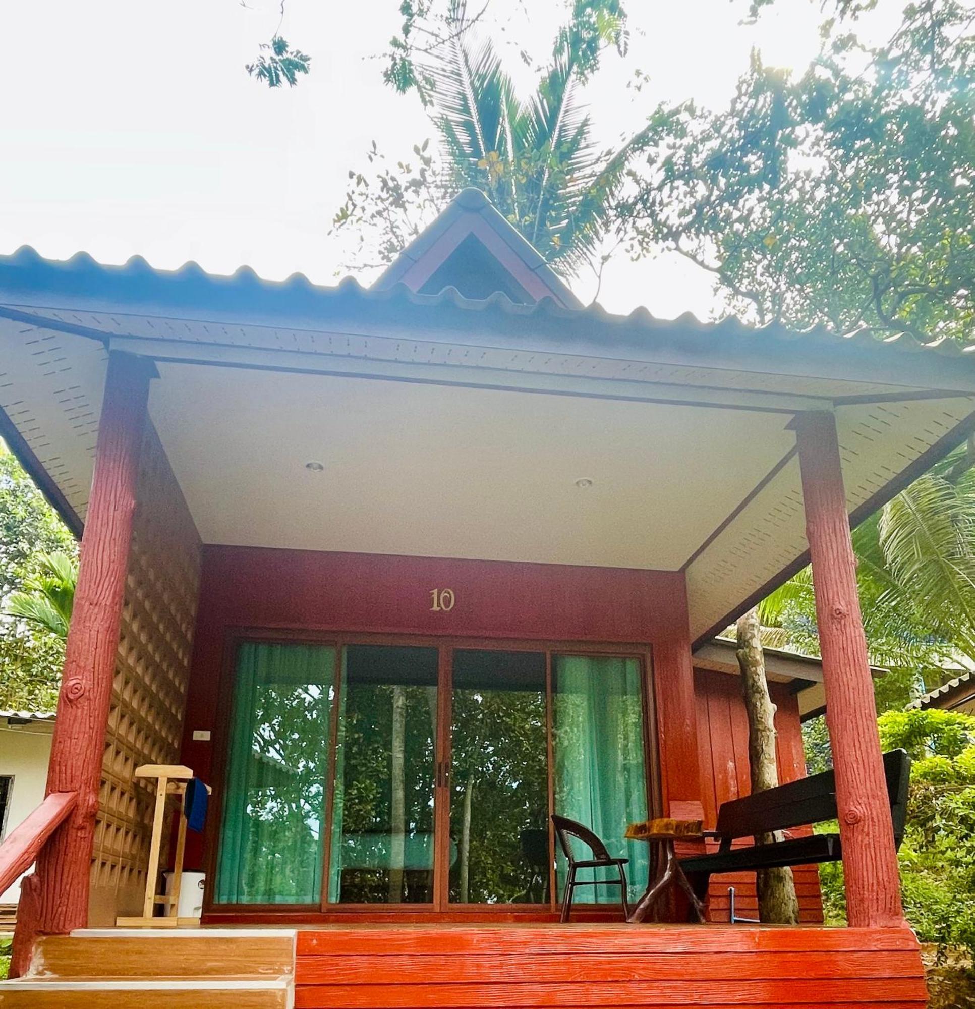 Marina Resort Koh Phayam Ranong Exterior foto